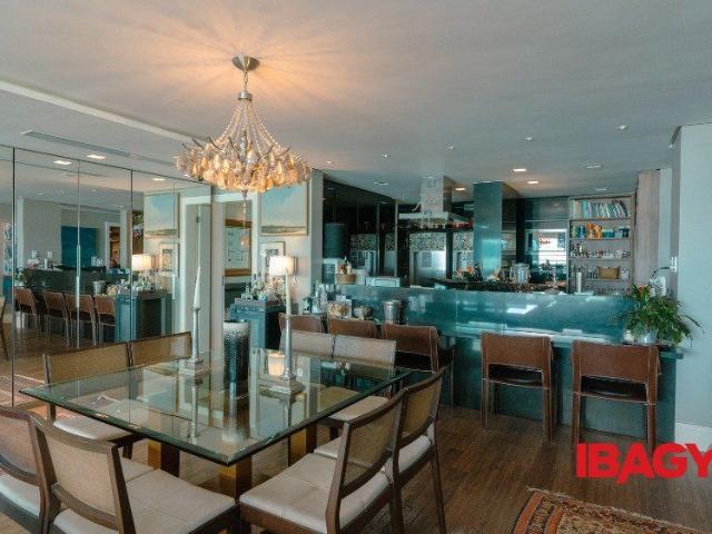 Apartamento 3 Quartos Jurerê 239m²
