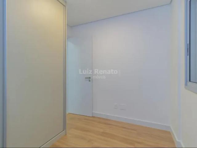 Apartamento 3 quartos no bairro Sagrada Familia