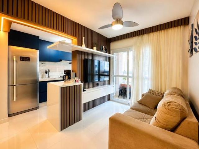 Apartamento 3 quartos sendo 1 suíte com 2 vagas de garagem