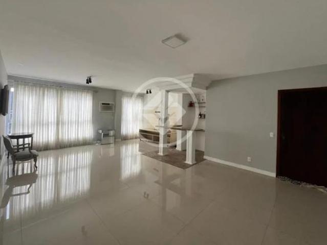 Apartamento 3 quartos, sendo uma suite, no Bairro do Gonzaga em Santos