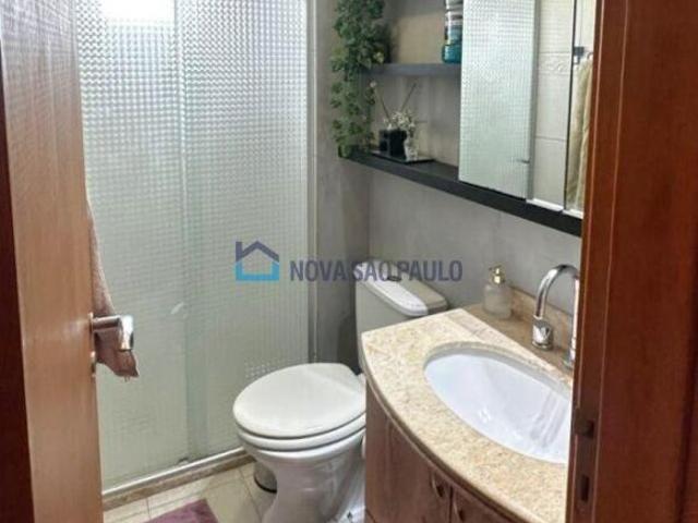 Apartamento 3 quartos, suíte em andar alto com 2 vagas demarcadas e depósito! Op