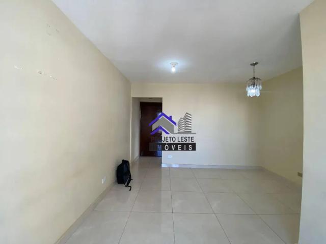 Apartamento, 3 Quartos para Alugar, 75 m² por R$ 1.800,00