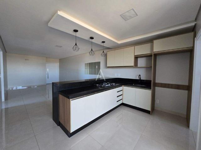 Apartamento 3 quartos para aluguel no Bairro JARDIM LA SALLE em TOLEDO por R$ 3.500,00
