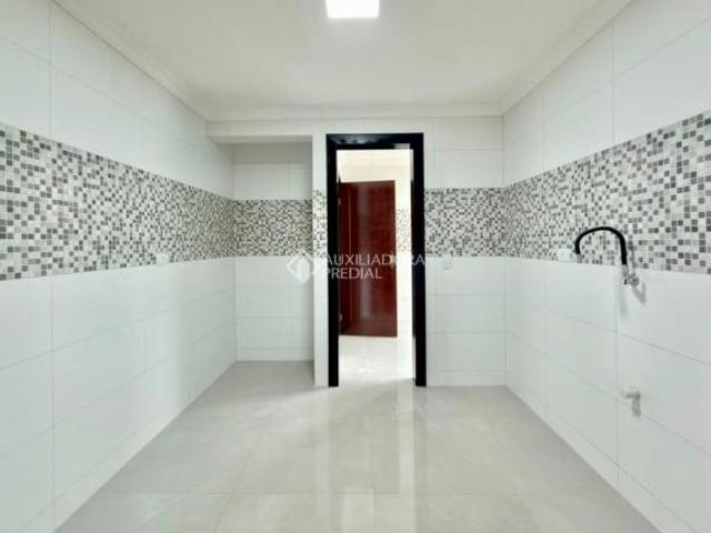 Apartamento 3 quartos, reformado no Centro de São José