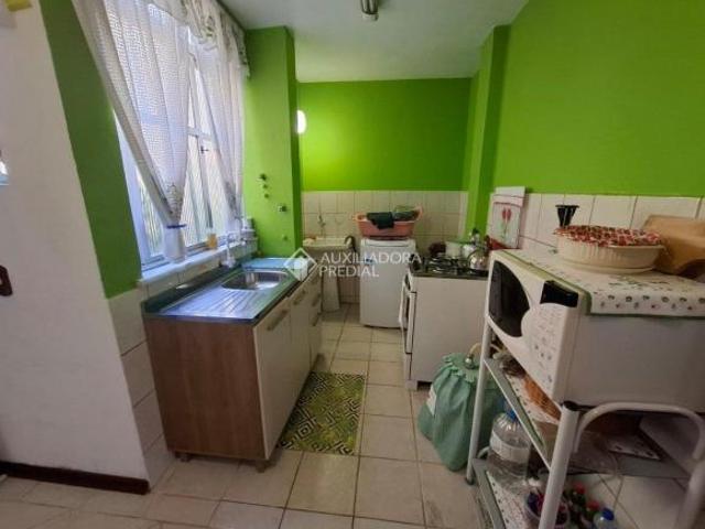 APARTAMENTO 3 QUARTOS TERREO BAIRRO CAVALHADA