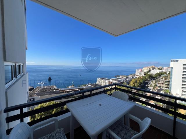 APARTAMENTO 3 QUARTOS | VISTA MAR | ESTRADA MONUMENTAL