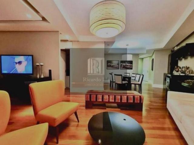 Apartamento 3 suítes 124m²