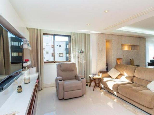 Apartamento 3 suítes 201m² 4 vagas no bairro Bela Vista