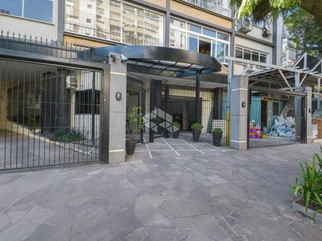 Apartamento 3 Suítes à Venda no Moinhos de Vento com 155m² e 2 Vagas em Porto Alegre