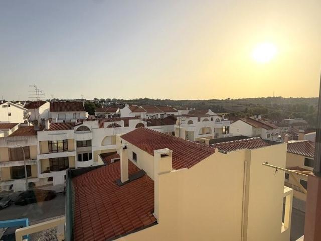 Apartamento T3 99m² Torres Novas Santa Maria, Salvador e Santiago