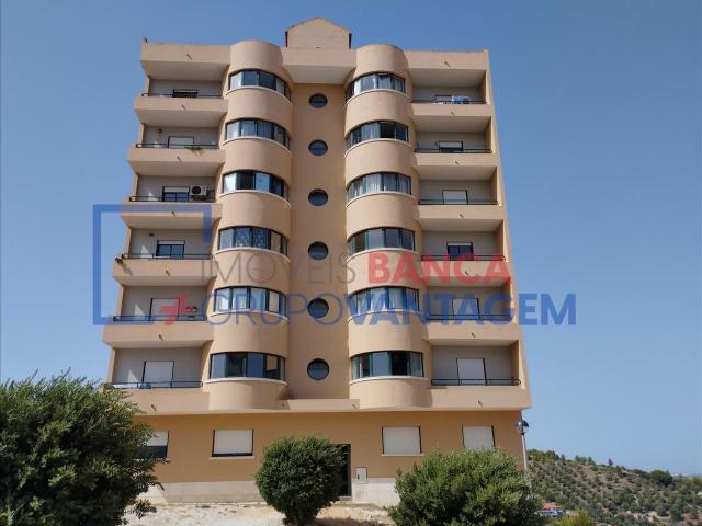 Apartamento T3 em Alenquer 1º andar com elevador