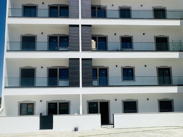 Apartamento T3 + 2 Estacionamento BOX e Arrecadação