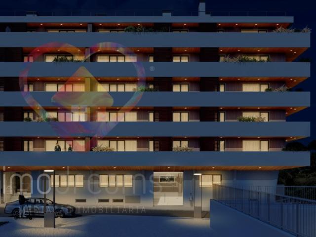Apartamento T3, 2 Frentes c/ 2 Varandas, Vialonga, Lisboa