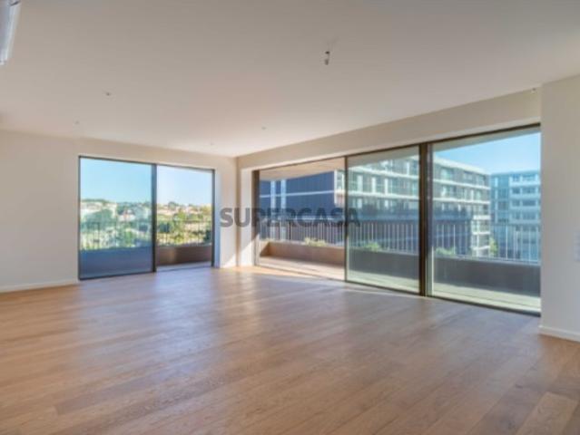 Apartamento T3 | 3 Frentes | Varandas | 2 Lugares de Garagem | Nautilus IV | Matosinhos Sul