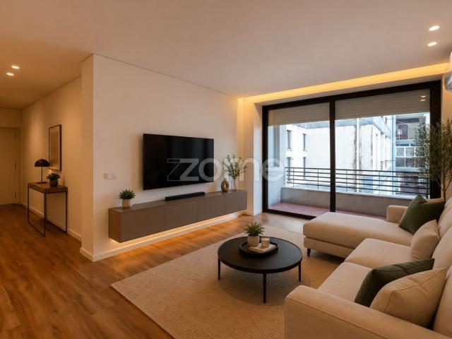 Apartamento T3 Todo Renovado Avenida De Londres, Guimarães