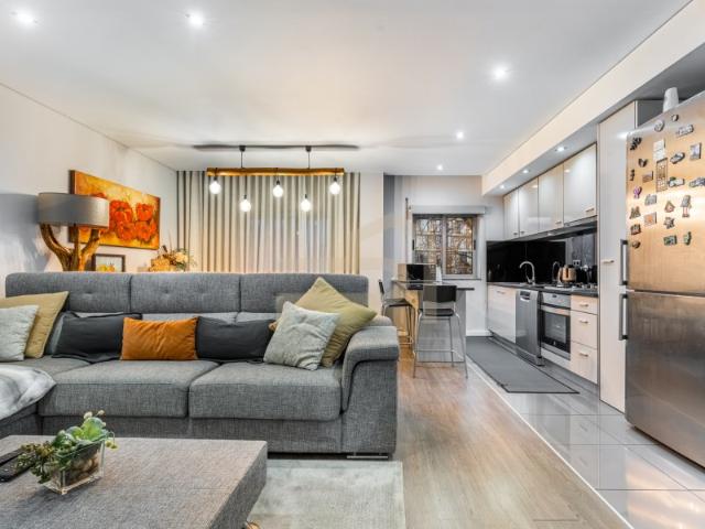 Apartamento T3 Totalmente Remodelado com Garagem Excelente Localização em Braga