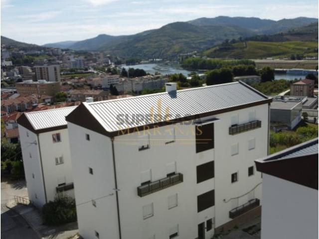 Apartamento T3 Totalmente Remodelado com Vista para o Douro Peso da Régua