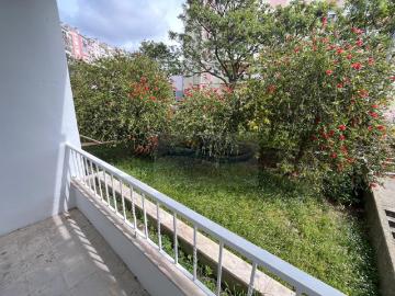 Apartamento T3 totalmente remodelado na Falagueira com 2 WC's 1 suite e varanda