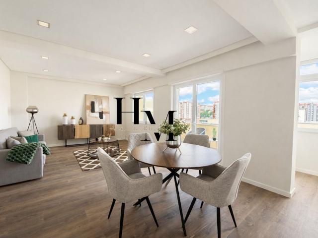Apartamento T3, totalmente remodelado, situado numa das zona. 109m² Lisboa