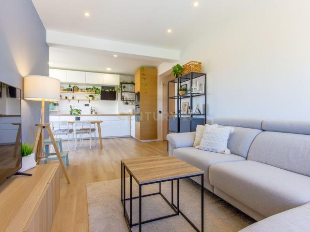 Apartamento T3 Totalmente Remodelado Quinta do Rouxinol – Corroios