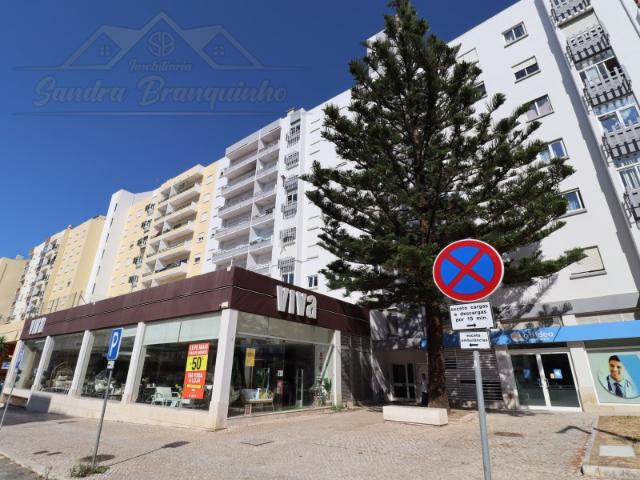 Apartamento T3 TOTALMENTE RENOVADO no CENTRO