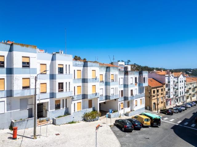 Apartamento T3 totalmente renovado a poucos passos do mar 65m² Nazaré