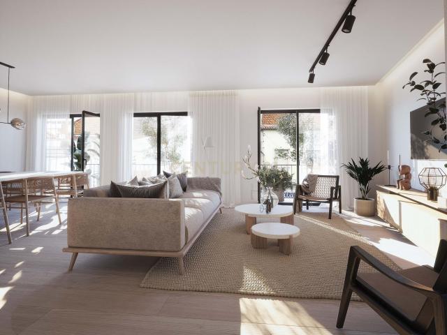 Apartamento T3 Triplex, em construção, no Empreendimento Gago Coutinho, em Póvoa de Santo Adrião