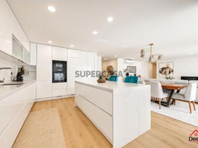 Apartamento T3 Venda em Viseu,Viseu