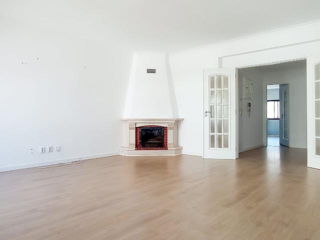 Apartamento T3 Venda em Agualva e Mira Sintra,Sintra 104m² Mira Sintra