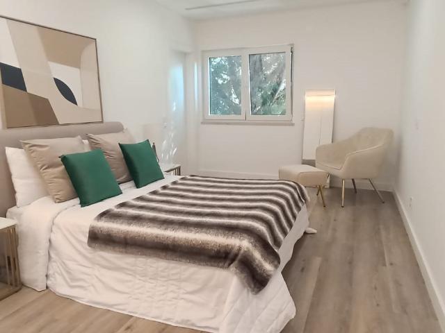Apartamento T3 Venda em Benfica,Lisboa 72m² Benfica