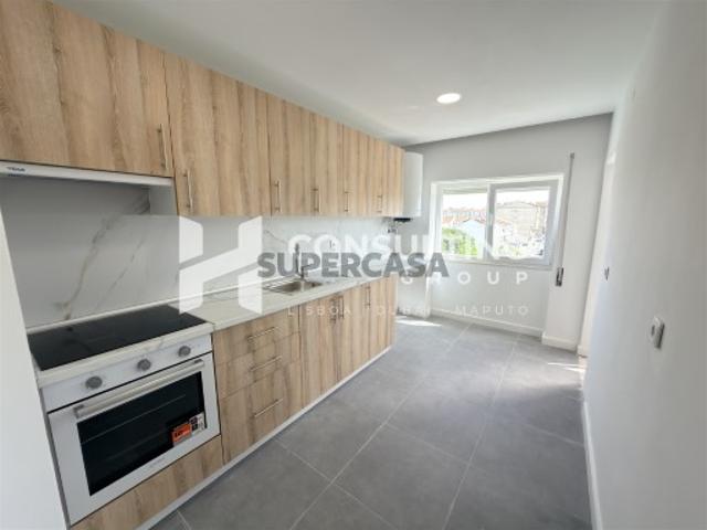 Apartamento T3 Venda em Cacém e São Marcos,Sintra