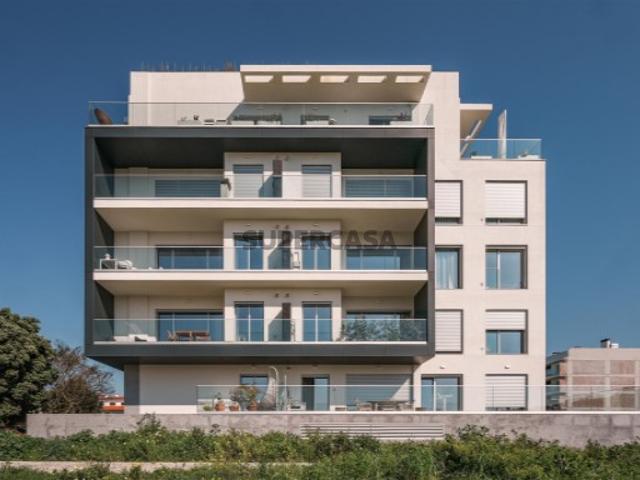 Apartamento T3 Venda em Carcavelos e Parede,Cascais