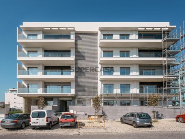 Apartamento T3 Venda em Carcavelos e Parede,Cascais