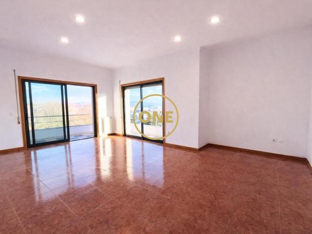 Apartamento T3 em Famalicão