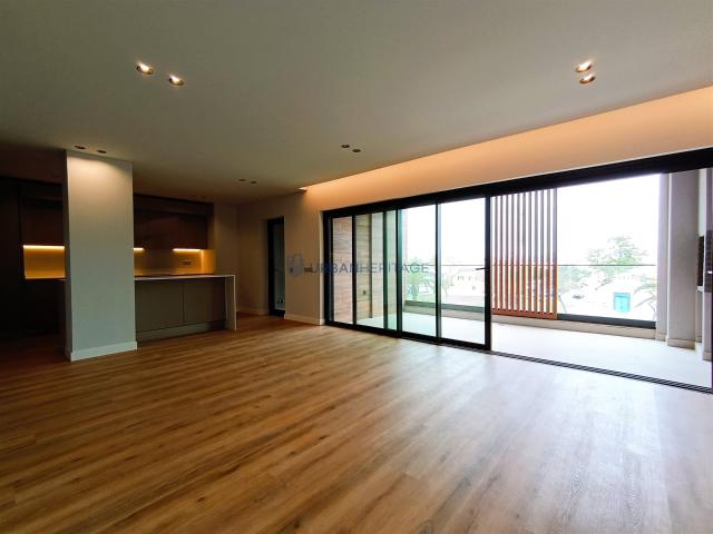 Apartamento T3 Venda em Faro Sé e São Pedro,Faro 126m² Faro Sé e São Pedro