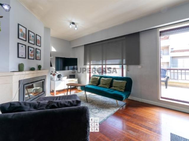 Apartamento T3 Venda em Oliveira de Azeméis, Santiago de Riba Ul, Ul, Macinhata da Seixa e Madail,Oliveira de Azeméis