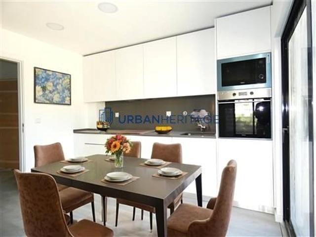 Apartamento T3 Venda em Rio de Mouro,Sintra 105m² Rio De Mouro