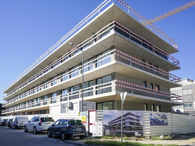 Apartamento T3 Venda em Santa Maria da Feira, Travanca, Sanf. 115m² Feira