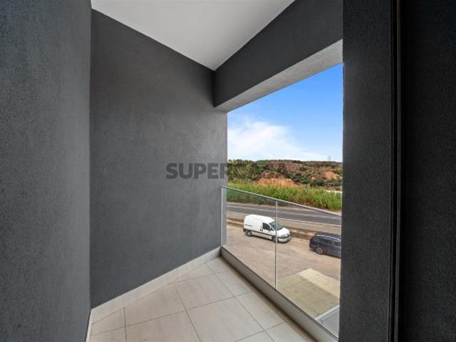 Apartamento T3 Venda em Santarém Marvila, Santa Iria da Ribeira de Santarém, Santarém São Salvador e Santarém São Nicolau,Santarém