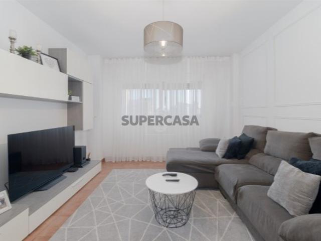 Apartamento T3 Venda em Santo António da Charneca,Barreiro
