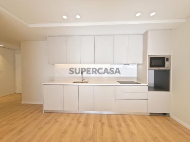 Apartamento T3 Via Rara, Santa Iria de Azóia 480.000€