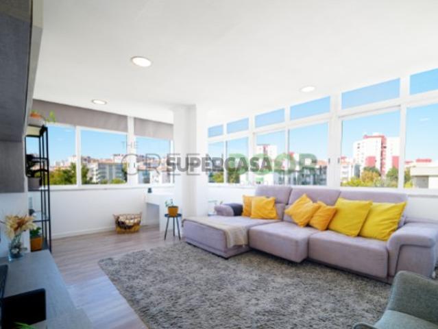 Apartamento T3 | Vista Rio/Sapal | Janelas Panorâmicas | Suíte | Quinta do Brasileiro Corroios