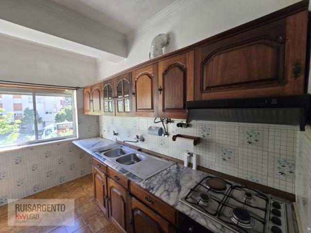 Apartamento T3 zona Rebordão com Entrada direta na Garagem no Fundão