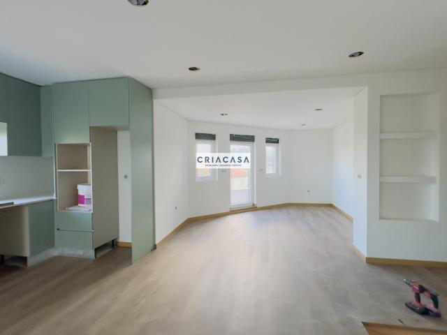 Apartamento T3 à venda na zona do Campo, em Viseu