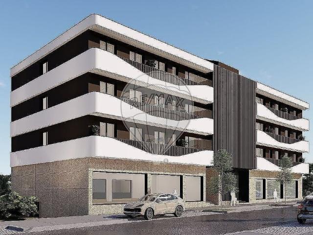 Apartamento T3 à venda em Madalena, Vila Nova de Gaia RE/MAX Portugal