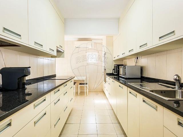 Apartamento T3 à venda em Malagueira e Horta das Figueiras, Évora RE/MAX Portugal