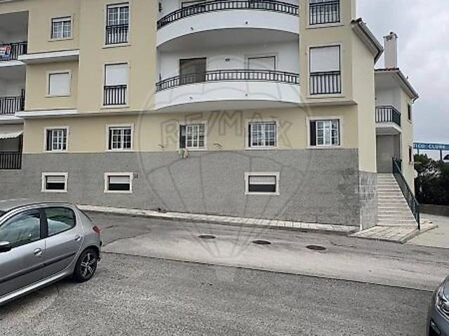 Apartamento T3 à venda em Malveira e São Miguel de Alcainça, Mafra RE/MAX Portugal