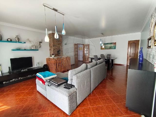 Apartamento T3 à venda em Malveira e São Miguel de Alcainça, Mafra RE/MAX Portugal