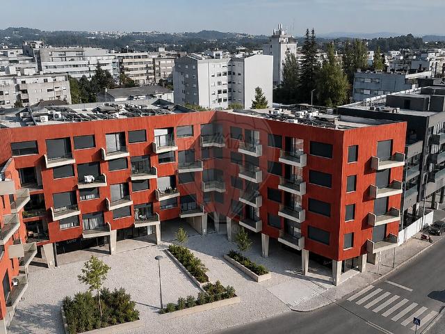 Apartamento T3 à venda em Margaride Santa Eulália, Várzea, Lagares, Varziela e Moure, Felgueiras RE/MAX Portugal