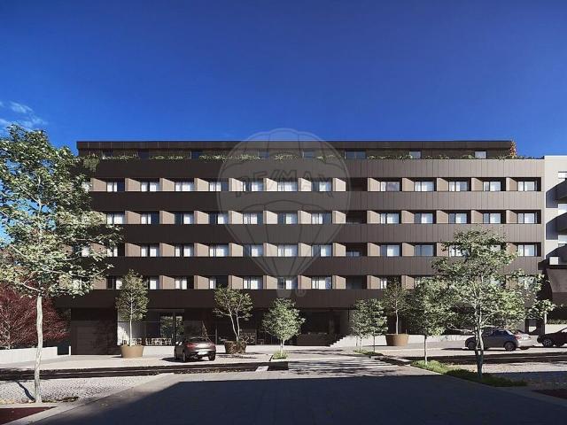 Apartamento T3 à venda em Margaride Santa Eulália, Várzea, Lagares, Varziela e Moure, Felgueiras RE/MAX Portugal
